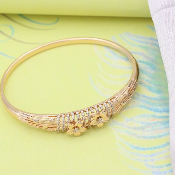 Elegant Rose Gold Bangle with Twin Floral Diamond Accents, XPBL0588 - Picture 4 of 12